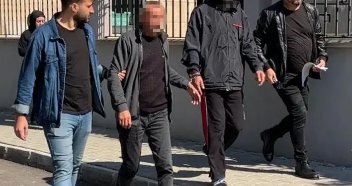 SAKARYA'DA HAKLARINDA KESİNLEŞMİŞ HAPİS CEZASI BULUNAN 2 ŞAHIS YAKALANDI