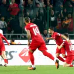 A MİLLİ FUTBOL TAKIMI, 6. KEZ AVRUPA ŞAMPİYONASI'NDA MİLLİLER, İLK KEZ 1996 YILINDA KATILDI AY-YILDIZLAR, 2008 YILINDA YARI FİNAL OYNADI