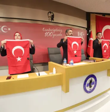 “Gazze'ye uygulanan bu şiddet bir savaş değil katliamdır, İsrail'i lanetle kınıyoruz”