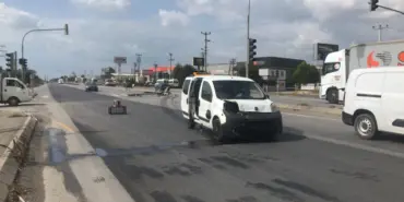 Önündeki araca çarpmamak için direksiyonu çevirince olanlar oldu