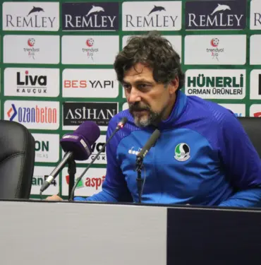 Sakaryaspor Teknik Sorumlusu Turgay Karslı: “Önemli bir süreçte önemli bir 3 puan aldığımızı düşünüyorum”