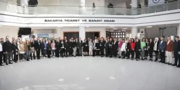 TKGD Başkanı Lüleci'den TOBB Sakarya İl Kadın Girişimciler Komitesi'ne ziyaret (12)