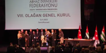 d54da451-8a15-4b47-9a27-ad41937c57ea