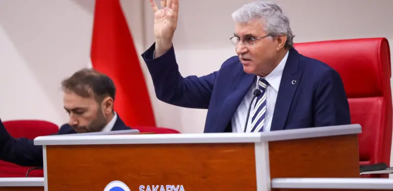 ekrem başkan
