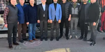 AK Parti Serdivan aday adayı Mehmet Şehit, sahalarda boy gösteriyord0a6c7ee-60ee-4303-b429-eaba4bfbf373