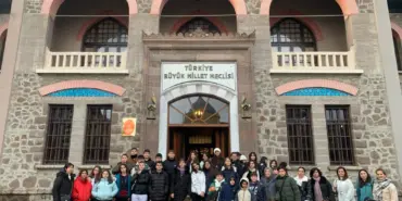 Nuri Bayar Ortaokulu'ndan anlamlı Ankara gezisi965cf0c0-2914-4b16-bb75-d9a46cfbe2e8