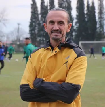 TUNCAY ŞANLI: "BÜTÜN ŞEHİR BU MAÇA ODAKLANMIŞ DURUMDA, BUNUN BİLİNCİYLE SAHADA OLACAĞIZ" SAKARYASPOR TEKNİK DİREKTÖRÜ : "BU BİR DERBİ, MÜCADELE GÜCÜMÜZ DAHA YÜKSEK OLACAK"