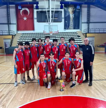 tes-is-adapazari-anadolu-lisesi-sakarya-il-sampiyonu-2