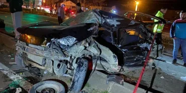 SAKARYA'DA 2 GENCİN ÖLDÜĞÜ KAZAYLA İLGİLİ KAMYON SÜRÜCÜSÜ TUTUKLANDI