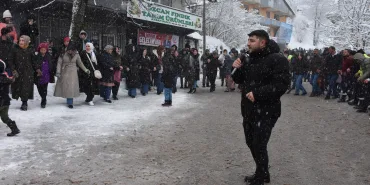 GELENEKSEL OLAN FESTİVALDE 1 TON HAMSİ PİŞTİ, 7'DEN 70'E YÜZLER GÜLDÜ