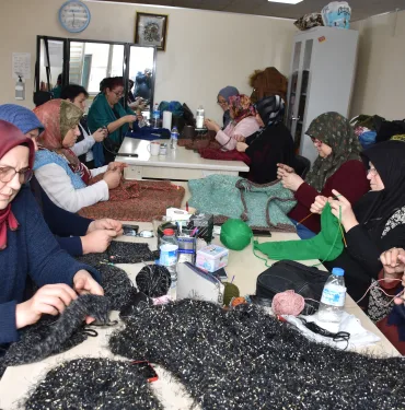 BU KURSTA İLMEK İLMEK MUTLULUK VAR: "GERÇEK BİR TERAPİ"