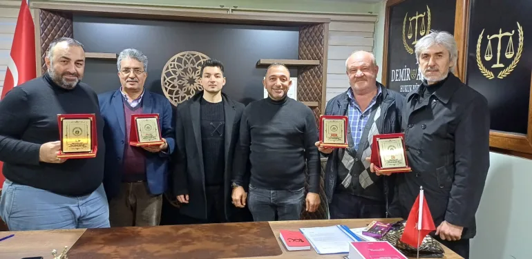 Başkan Mehmet Demir’den gazetecilere sürpriz ve jest (2)