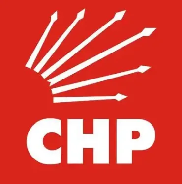 Görevden alınan CHP Serdivan eski ilçe yönetimi yaşanan süreç ile ilgili yazılı bir açıklama yaptı.