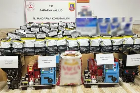 JANDARMADAN KAÇAKÇILIK VE UYUŞTURUCU OPERASYONU: 3 GÖZALTI