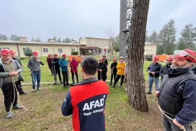 MEB PERSONELİNE ARAMA KURTARMA EĞİTİMİ VERİLDİ
