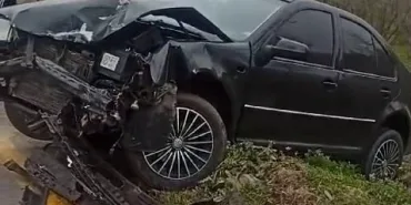 2 OTOMOBİL ÇARPIŞTI: 1 YARALI
