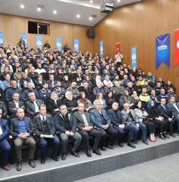 Akyazı Belediyesi’nde toplu sözleşme sevinci