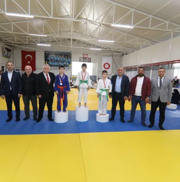 JUDA KULÜBÜNE BAŞKAN ŞENGÜL’DEN TEBRİK (4)