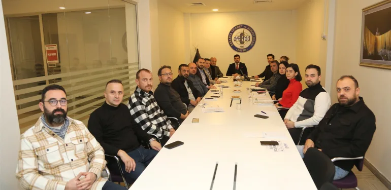 SATSO 18 ve 34. Meslek Komitesi'den Adapazarı Belediyesi ile istişare toplantısı