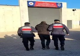 JANDARMANIN BİR AYDA GERÇEKLEŞTİRDİĞİ OPERASYONLARDA 189 ŞÜPHELİ TUTUKLANDI