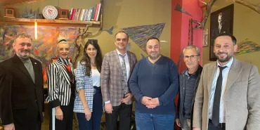 c477851e-d999-480e-9ae7-ee205f2e8bd1