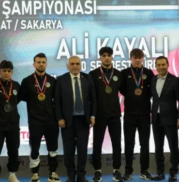 thumbnail_güreş şampiyonası (13)