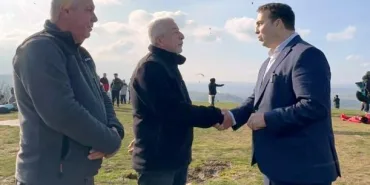 35a814f0-e23b-4bbd-a5ae-3278284cc93b