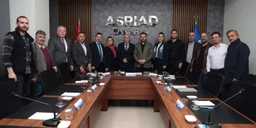 7819e758-b927-4410-a229-04c11d98c14a