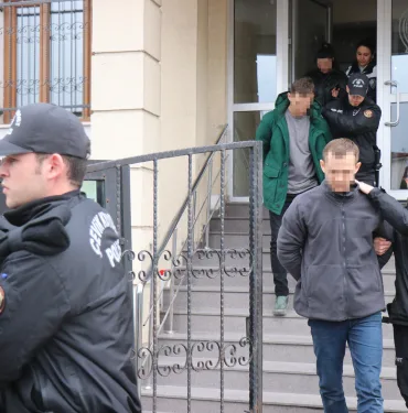 ARACININ ÖNÜNDE BIÇAKLANARAK ÖLDÜRÜLMÜŞTÜ: O CİNAYETTE TUTUKLU SAYISI 4 OLDU