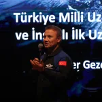 ALPER GEZERAVCI: "YAPMIŞ OLDUĞUMUZ TÜRK ASTRONOT VE BİLİM MİSYONU HEDEFLERİMİZDEN SADECE BİR TANESİYDİ" "ŞU AN İÇİN HEDEFLENEN 2026'DA AYA SERT İNİŞ PLANIMIZ VAR" "KENDİ ROKETİMİZLE VE KENDİ İTKİ SİSTEMİMİZLE BU İŞİ GERÇEKLEŞTİRMEYE PLANLIYORUZ"