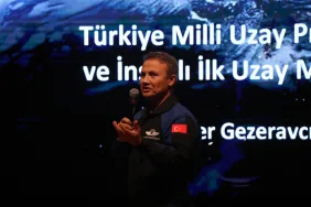 ALPER GEZERAVCI: "YAPMIŞ OLDUĞUMUZ TÜRK ASTRONOT VE BİLİM MİSYONU HEDEFLERİMİZDEN SADECE BİR TANESİYDİ" "ŞU AN İÇİN HEDEFLENEN 2026'DA AYA SERT İNİŞ PLANIMIZ VAR" "KENDİ ROKETİMİZLE VE KENDİ İTKİ SİSTEMİMİZLE BU İŞİ GERÇEKLEŞTİRMEYE PLANLIYORUZ"