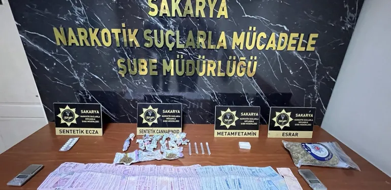 SAKARYA'DA UYUŞTURUCU OPERASYONU: 15 GÖZALTI