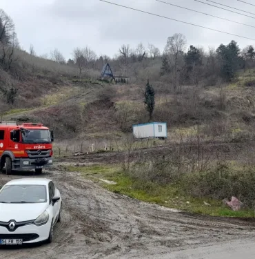 BUNGALOV EVİN BİTİŞİĞİNDEKİ KAZAN DAİRESİNDE YANGIN ÇIKTI