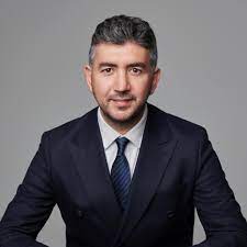 CHP Başkan Adayı Nihat Arda Şahin Sapanca'da Belediye Başkanı oldu.