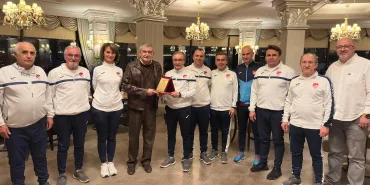 Mhk camliyurta hizmet plaketi verdi