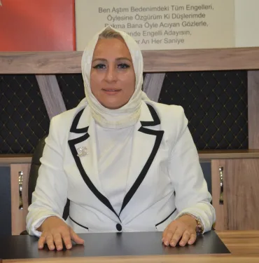 Sakarya Engelliler ve Yardımlaşma Derneği Başkanı Aslı Çam 8