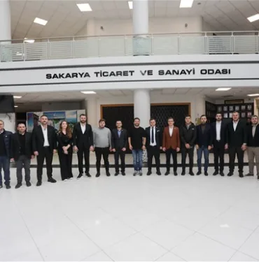 Sakarya Genç Girişimciler Kurulu Hakkı Alkan'ı Ağırladı