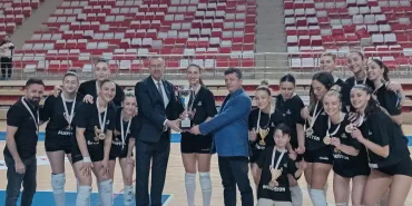 f298ae48-43fd-4570-9307-ec2c8923fea1