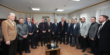 thumbnail_TÜRK İŞ ZİYARET (1)