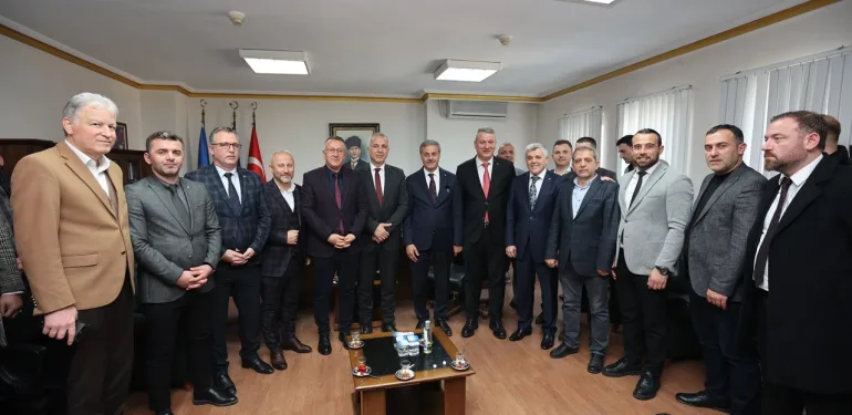 thumbnail_TÜRK İŞ ZİYARET (1)