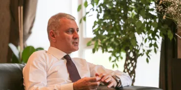 904f3bd97ad943d884cc333fceb2e91ad6a45ba401ce4e26bd355c6352036157