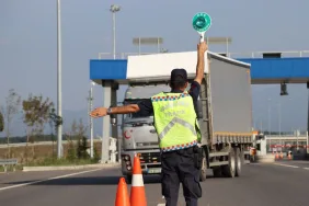 JANDARMA DENETLEDİ, BİR AYDA 626 ARAÇ VE 157 SÜRÜCÜ TRAFİKTEN MEN EDİLDİ