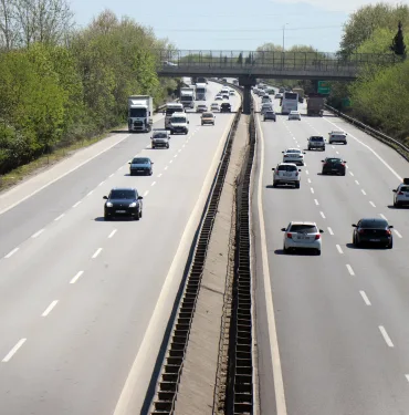 ANADOLU OTOYOLU SAKARYA GEÇİŞİNDE AKICI BAYRAM TRAFİĞİ