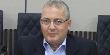 SAKARYA'DA RAMAZAN AYINDA AT VE EŞEK ETİ YEDİRMİŞLER: 2 FİRMA VE 4 LOKANTAYA CEZA SAKARYA KÖFTECİLER, KEBAPÇILAR VE LOKANTACILAR ODASI BAŞKANI SERDAR GÖK: "FİRMALARIN İSİMLERİNİ AÇIKLAYACAĞIZ, İFŞA EDECEĞİZ"