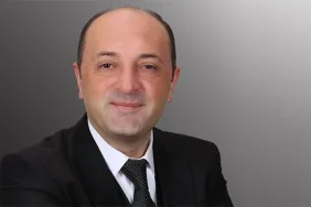 Yeniden Refah Partisi'nin adayı Selçuk Yıldız,