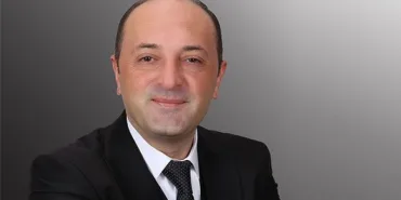 Yeniden Refah Partisi'nin adayı Selçuk Yıldız,