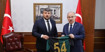 tatangalar-dan-vali-karadeniz-e-ziyaret_8be6d