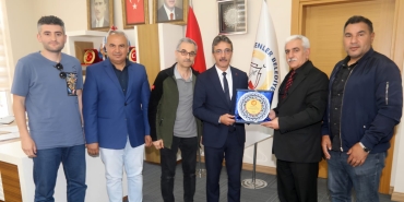 51713348-841c-453c-88da-d9c07fc6b11d