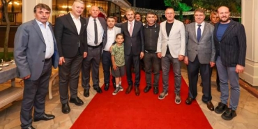 94765e3a-8d6a-4bad-b1c7-a95228681948