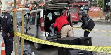 ARACINA MALZEME YÜKLERKEN SİLAHLI SALDIRIYA UĞRAMIŞTI: O ANLAR KAMERADA